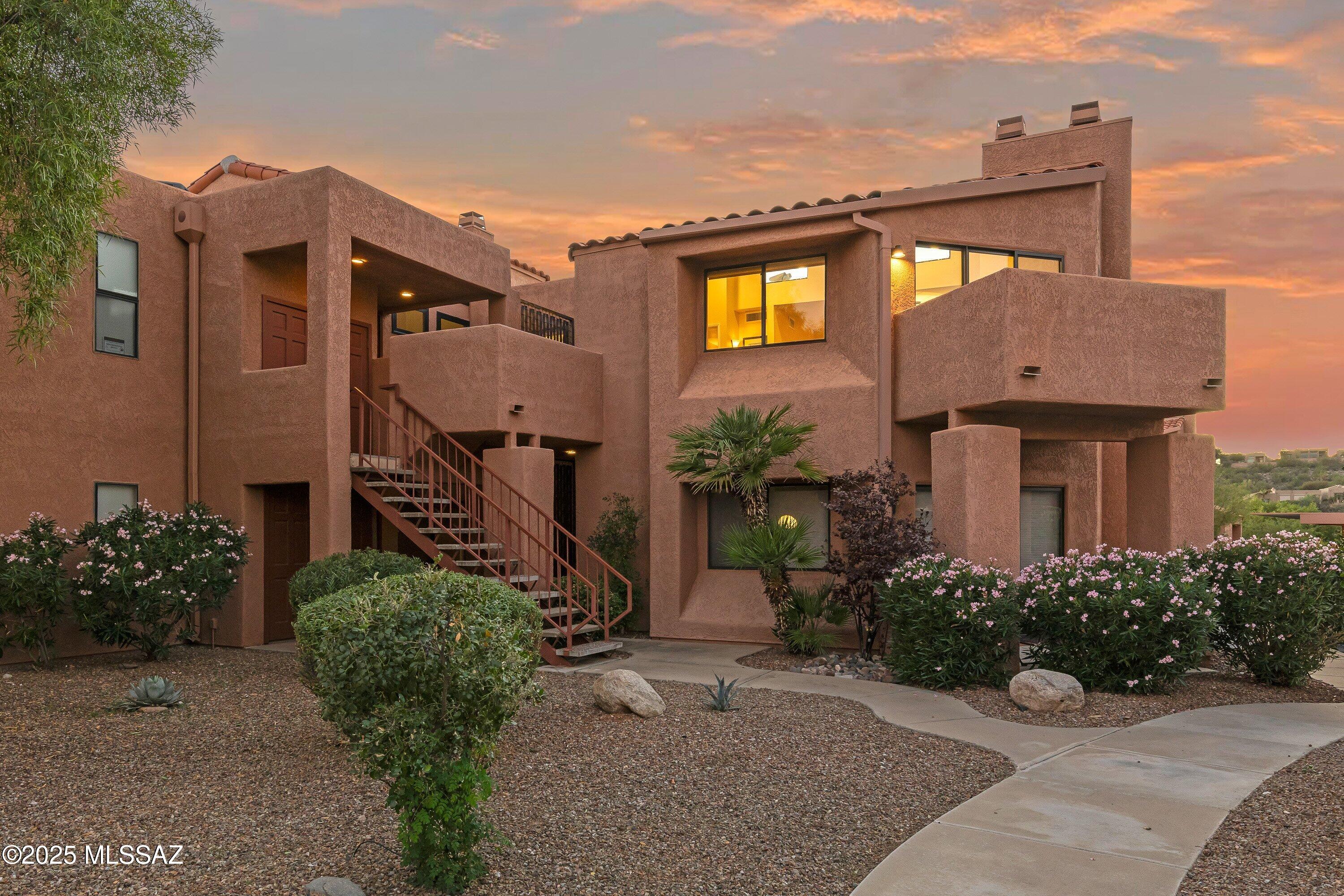 5051 N Sabino Canyon Road Unit: 2220