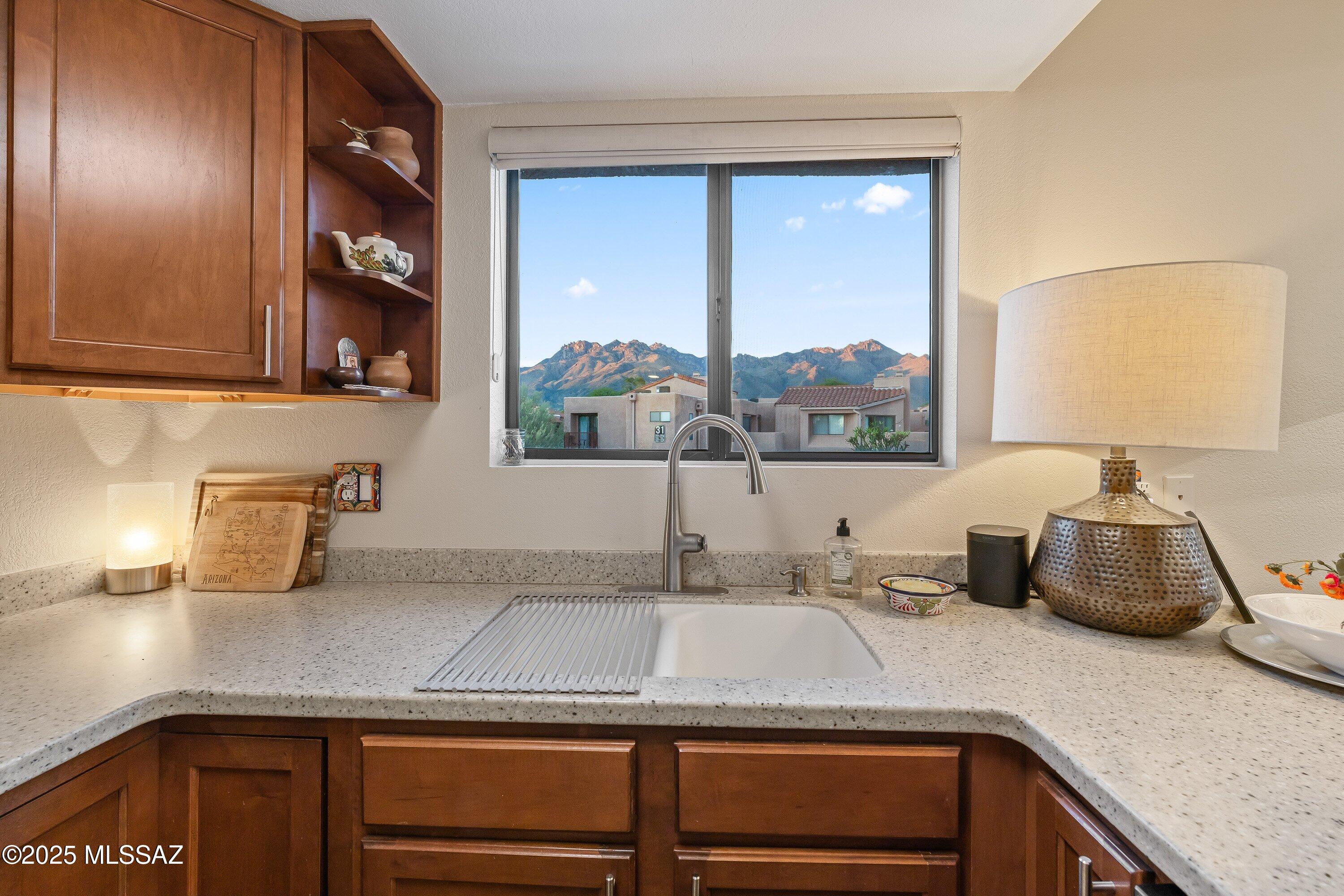 5051 N Sabino Canyon Road Unit: 2220