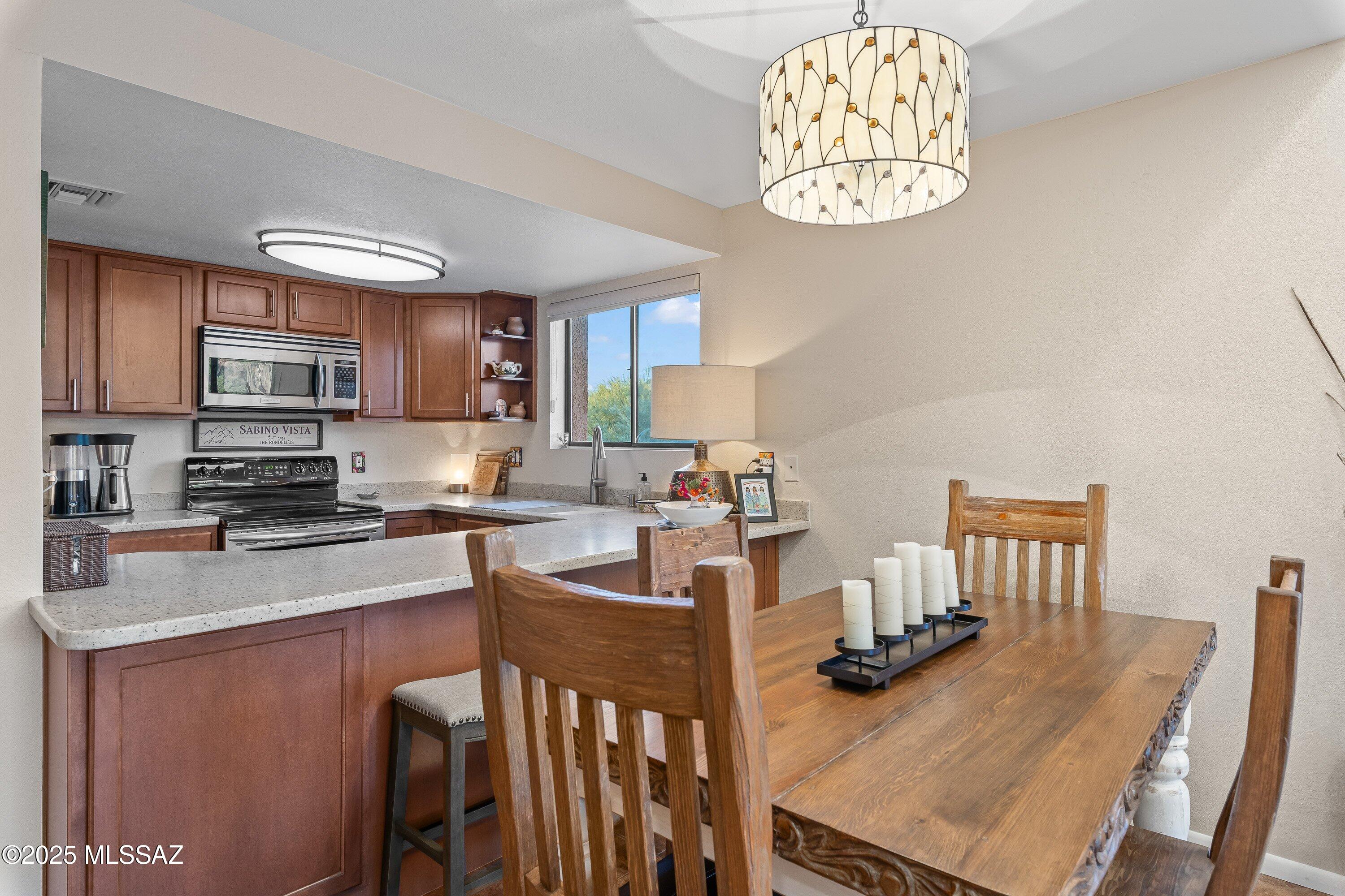 5051 N Sabino Canyon Road Unit: 2220