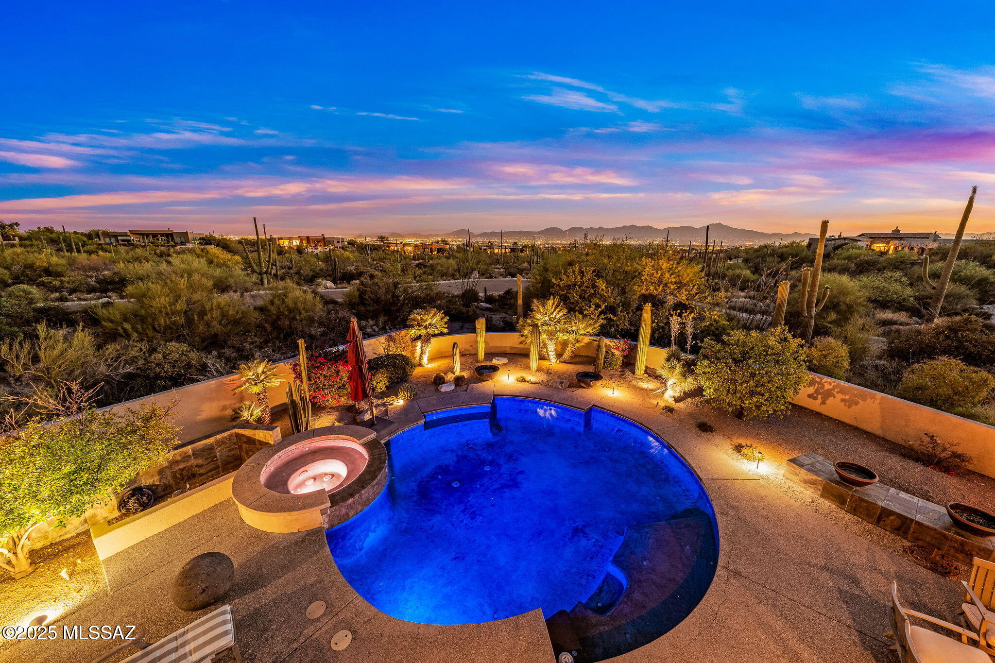 1583 E Sanctuary Cove Way