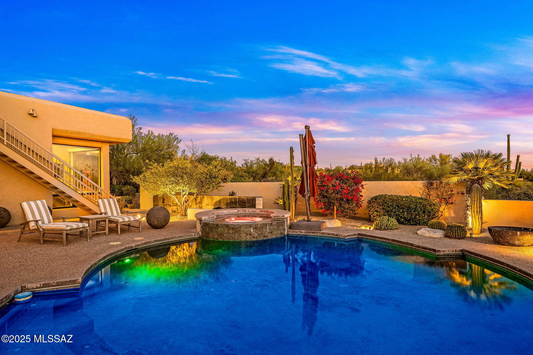 1583 E Sanctuary Cove Way