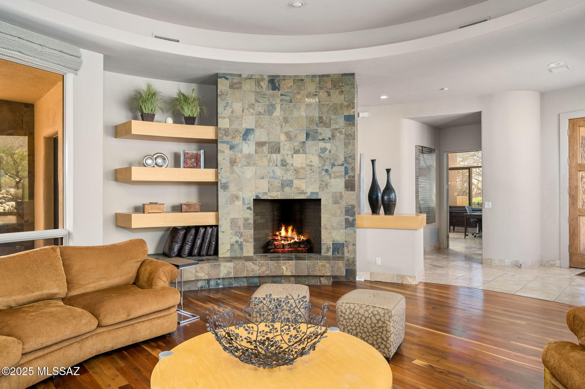 1583 E Sanctuary Cove Way