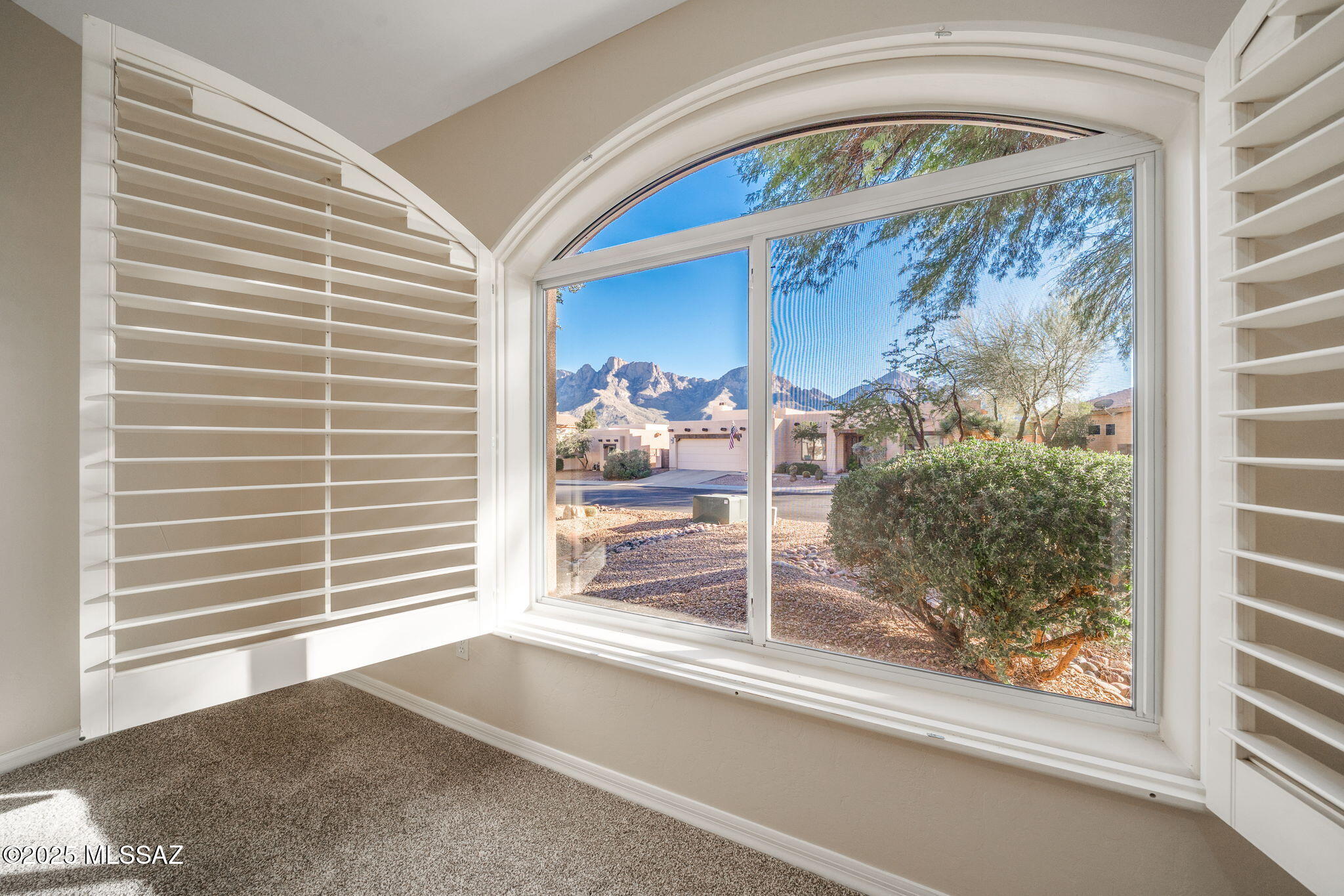 1645 E Ganymede Drive