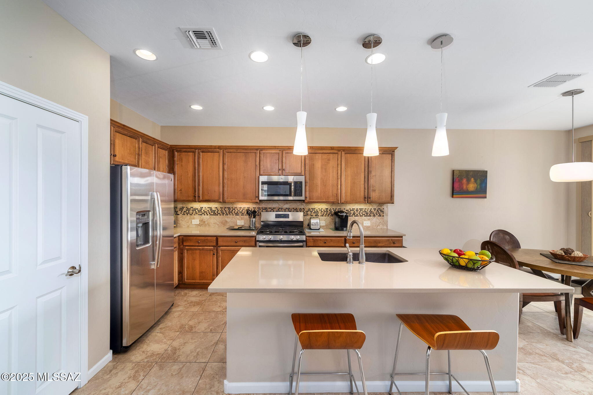 883 N Broken Hills Drive