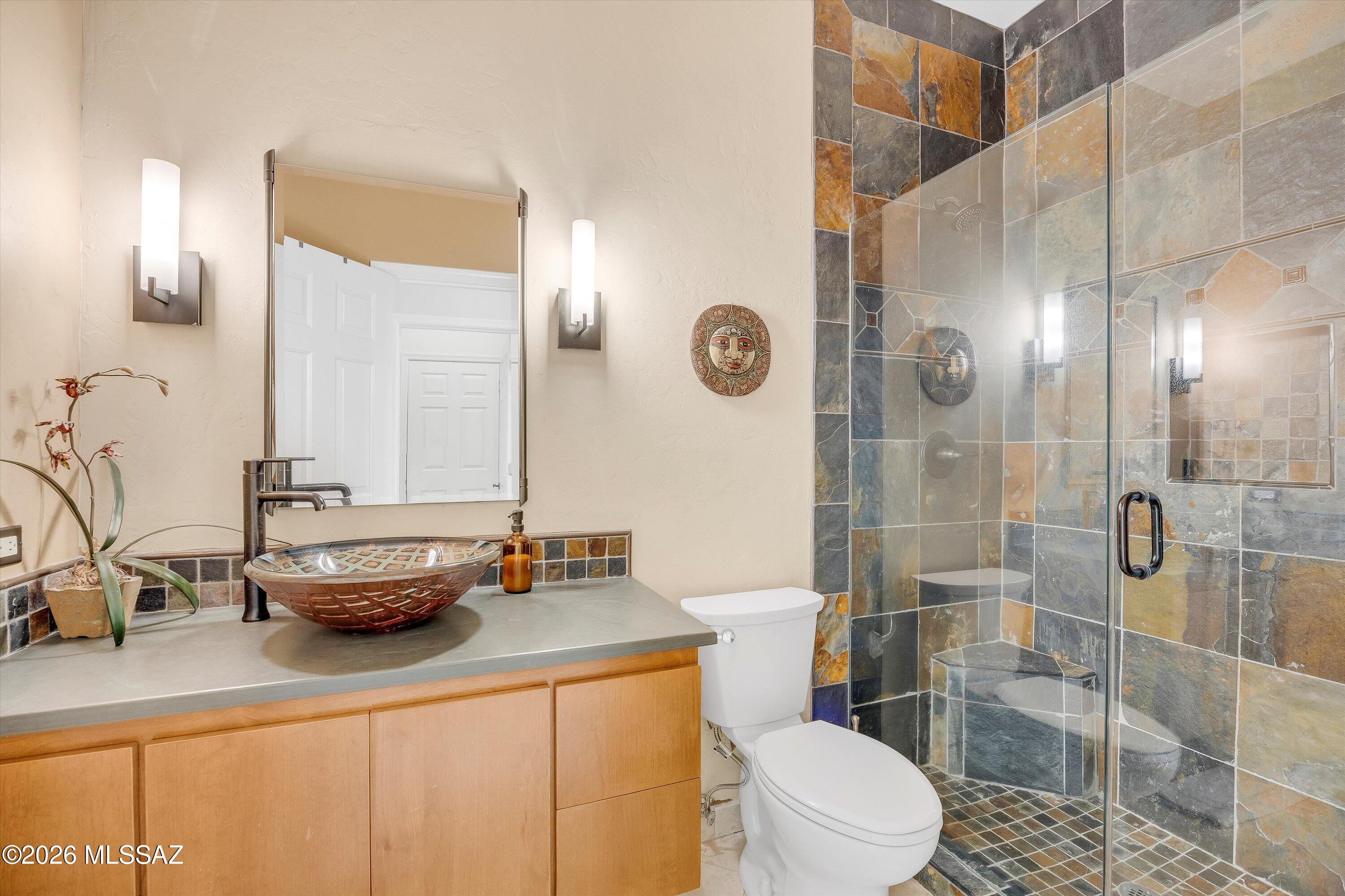 6015 N Coatimundi Drive