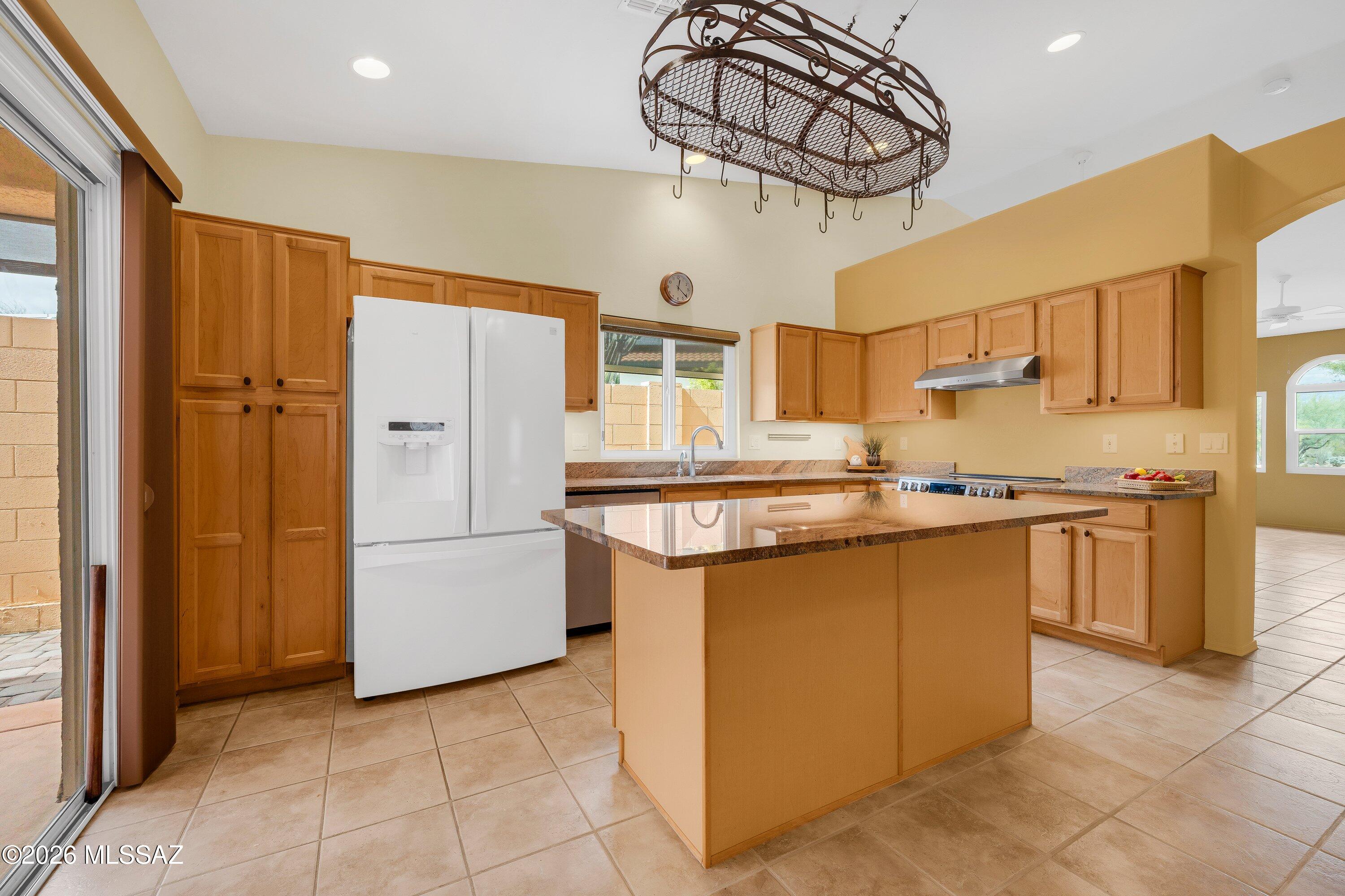 5122 E Círculo Las Cabanas