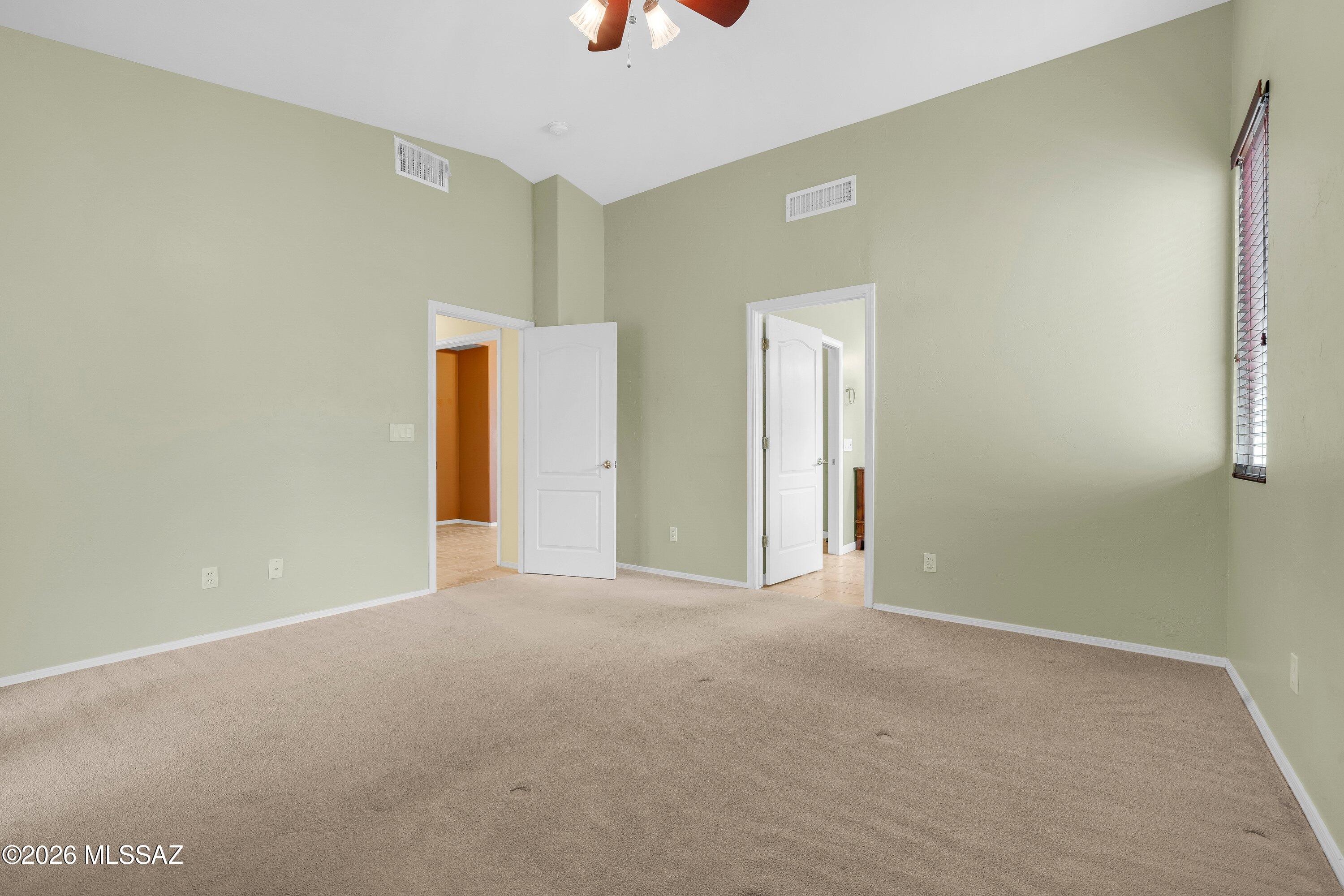 5122 E Círculo Las Cabanas