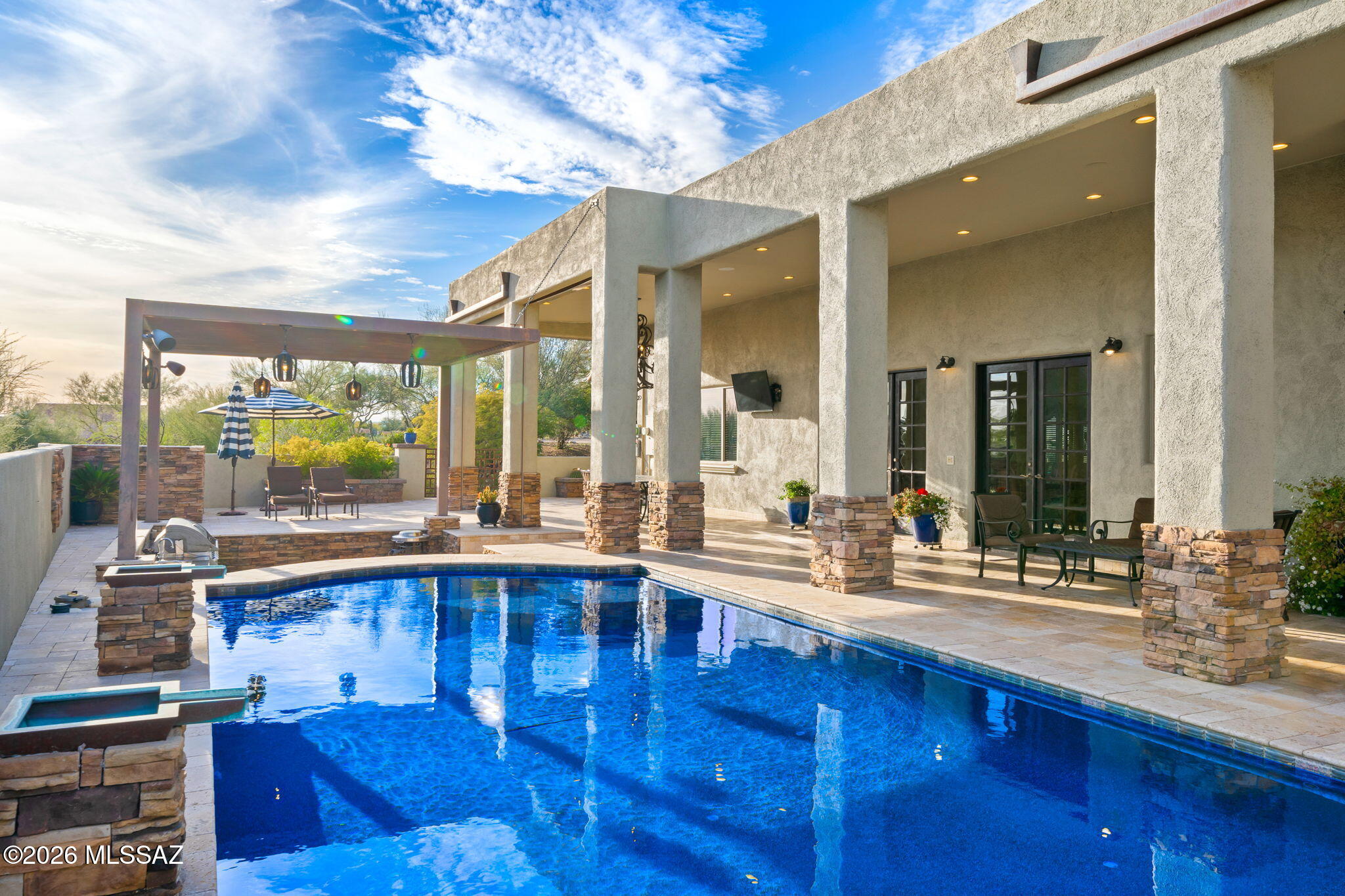 4496 N Via Bellas Catalinas