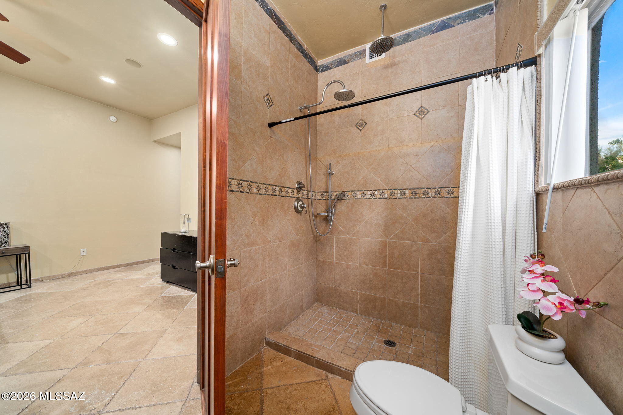 4496 N Via Bellas Catalinas