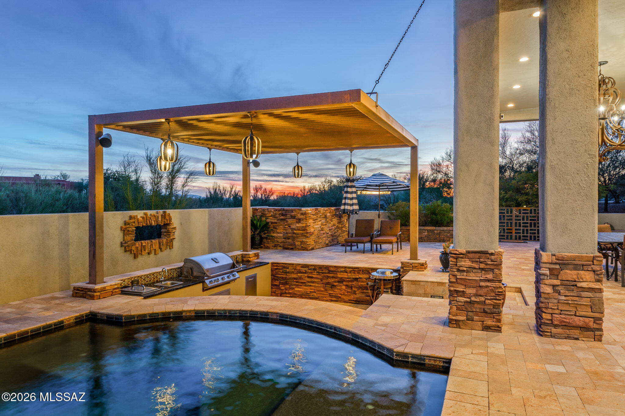 4496 N Via Bellas Catalinas