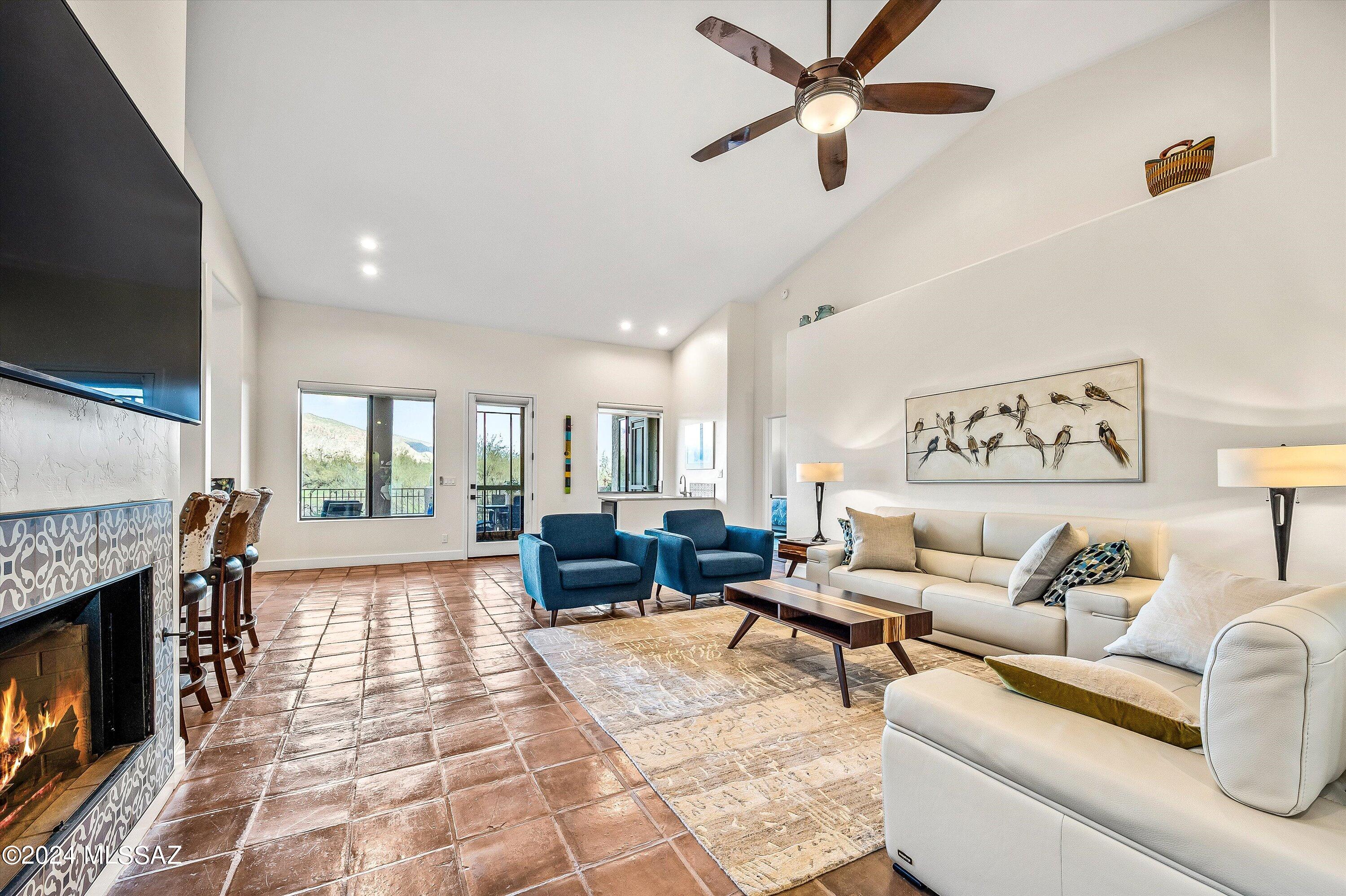 6020 N Coatimundi Drive