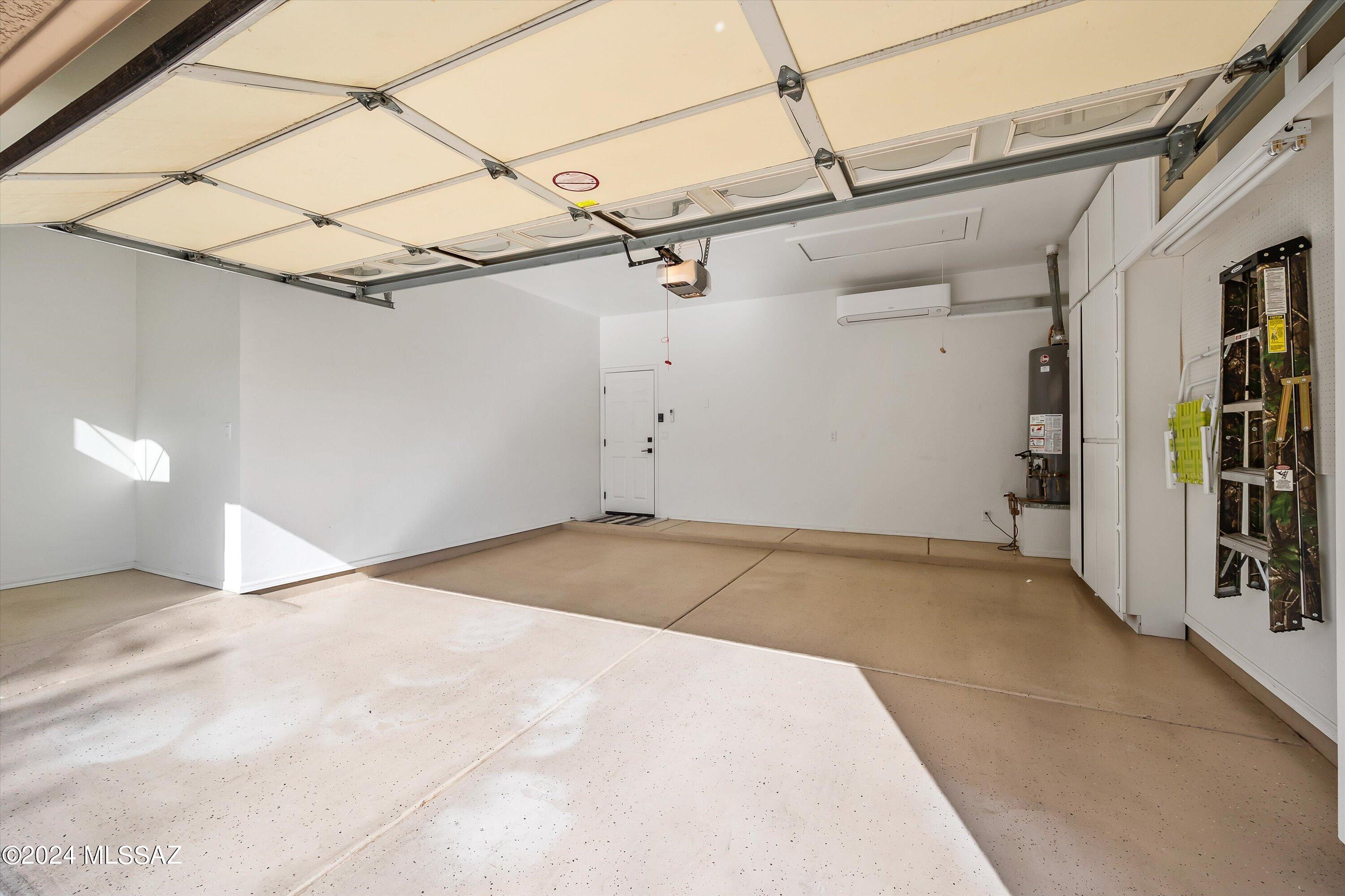 6020 N Coatimundi Drive