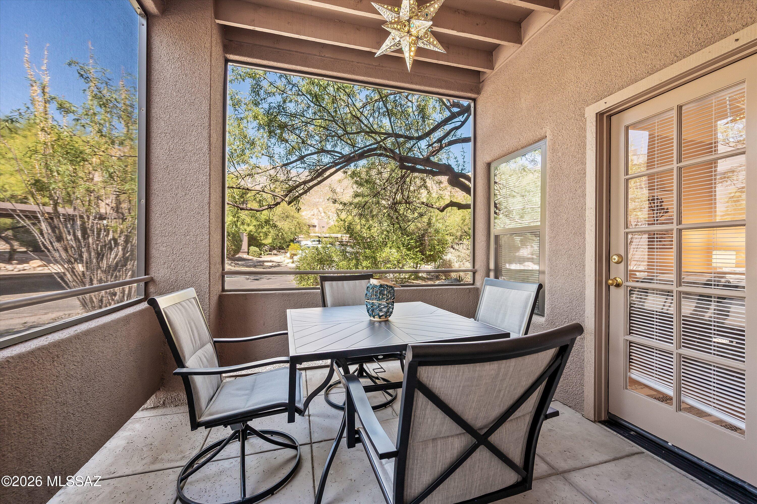 6655 N Canyon Crest Drive 17102