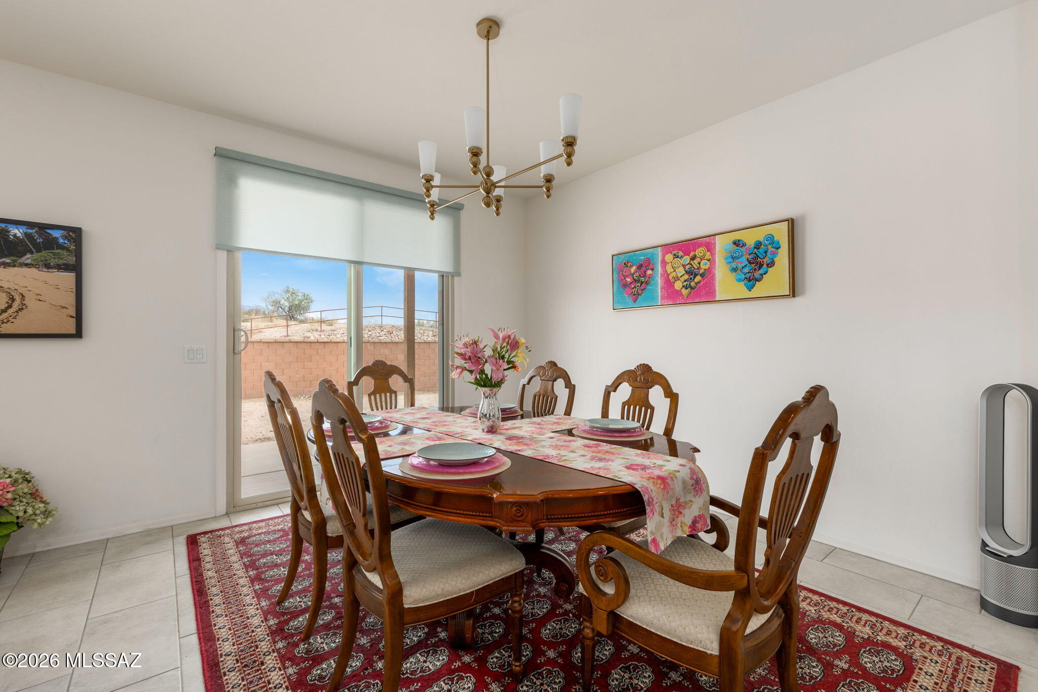 8686 N Calle La Canoa