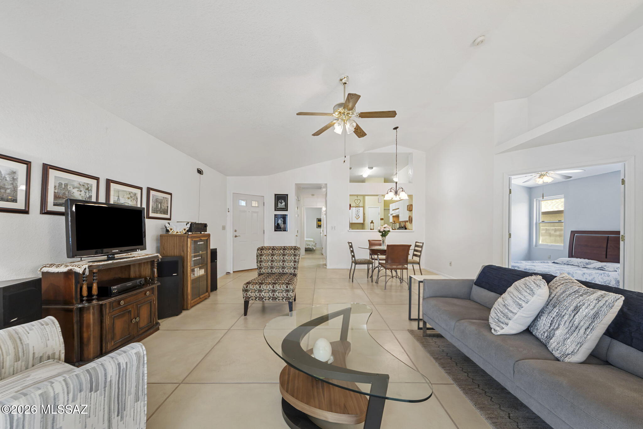 3605 W Avenida Del Mar