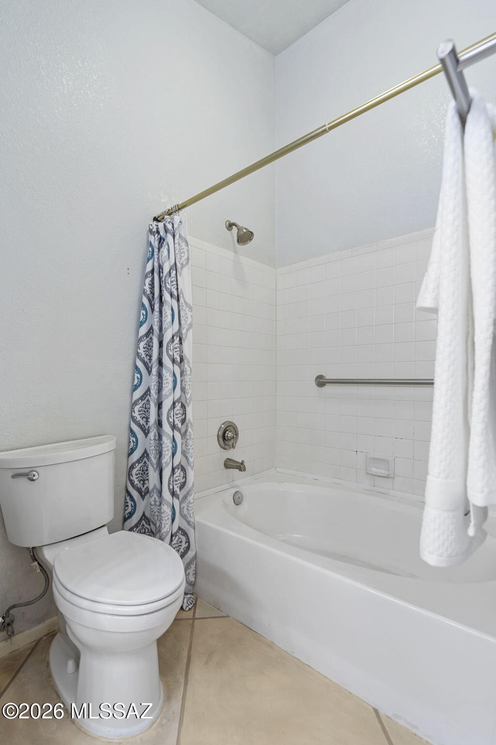 3605 W Avenida Del Mar