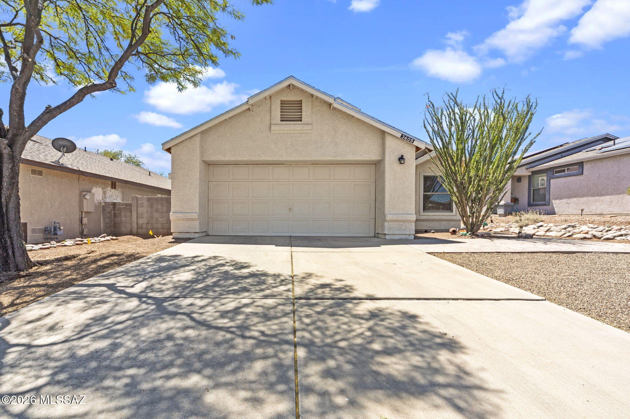 3605 W Avenida Del Mar