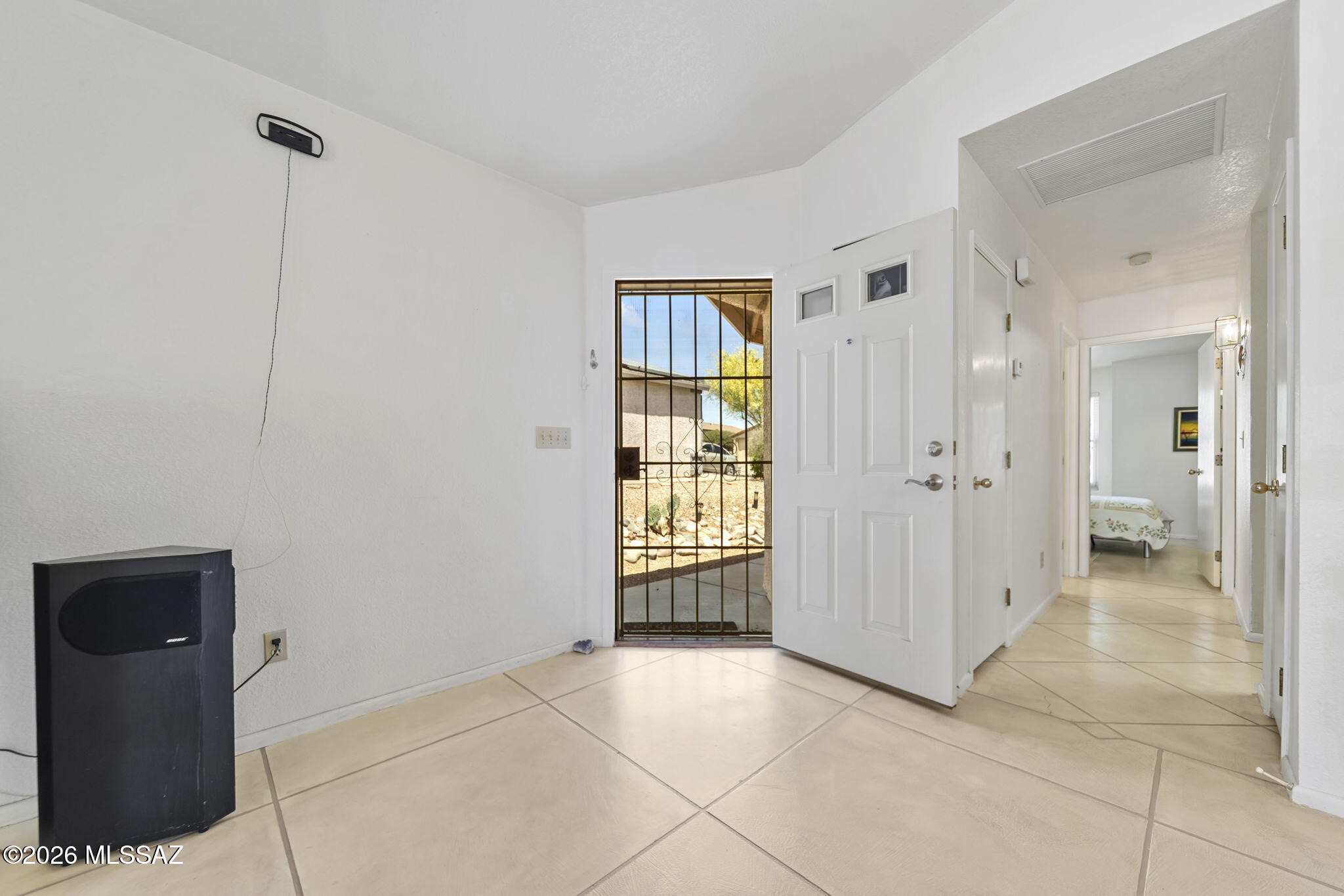 3605 W Avenida Del Mar