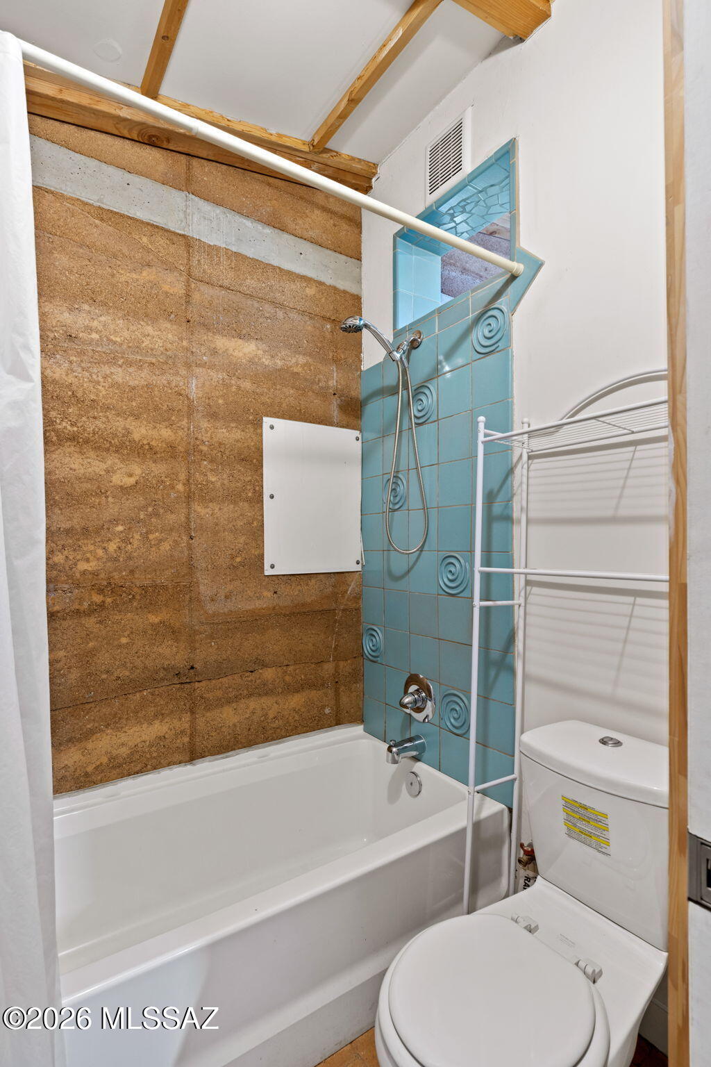 1045 E Nuestro Street