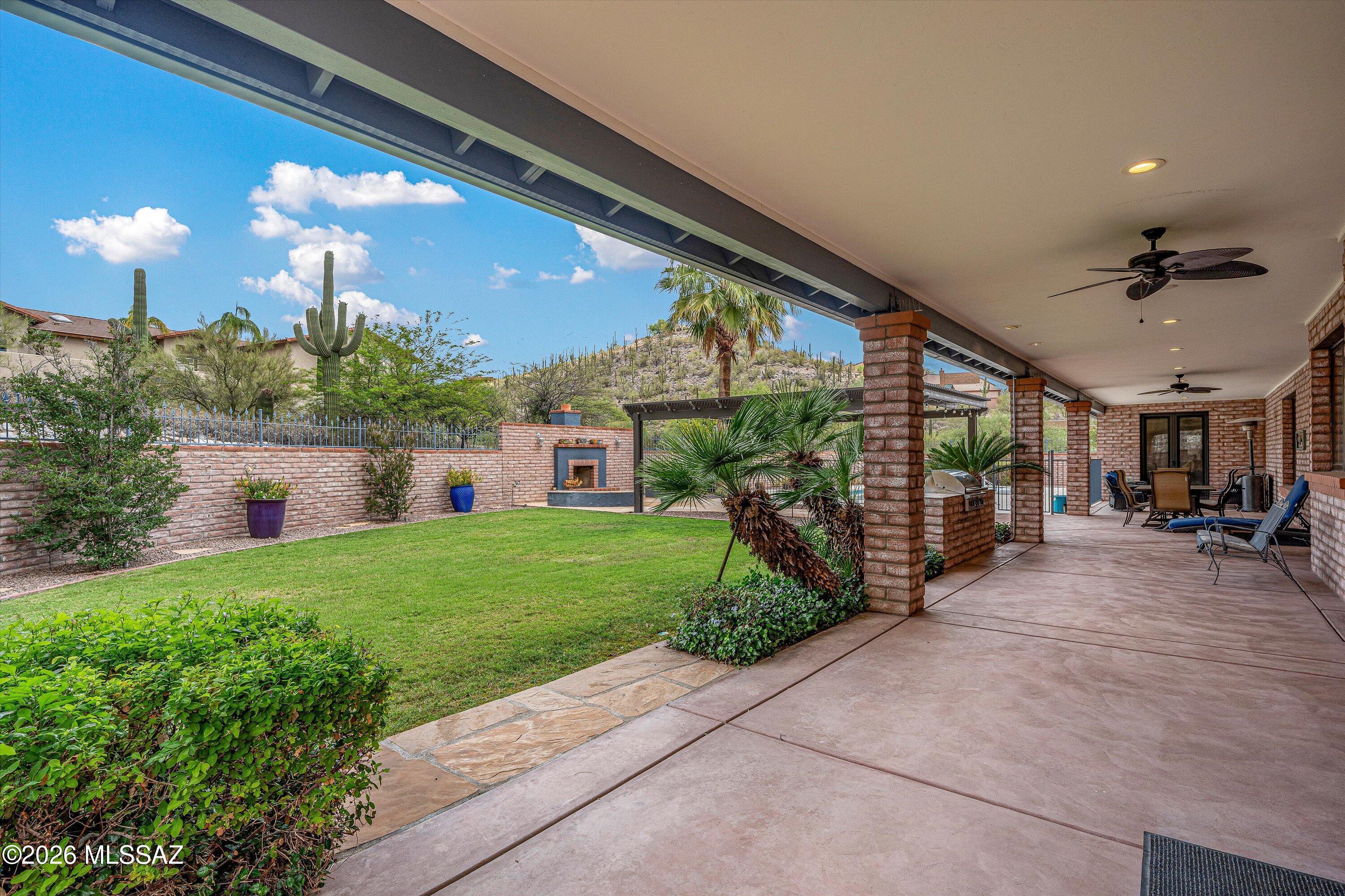 3892 N Mountain Cove Drive