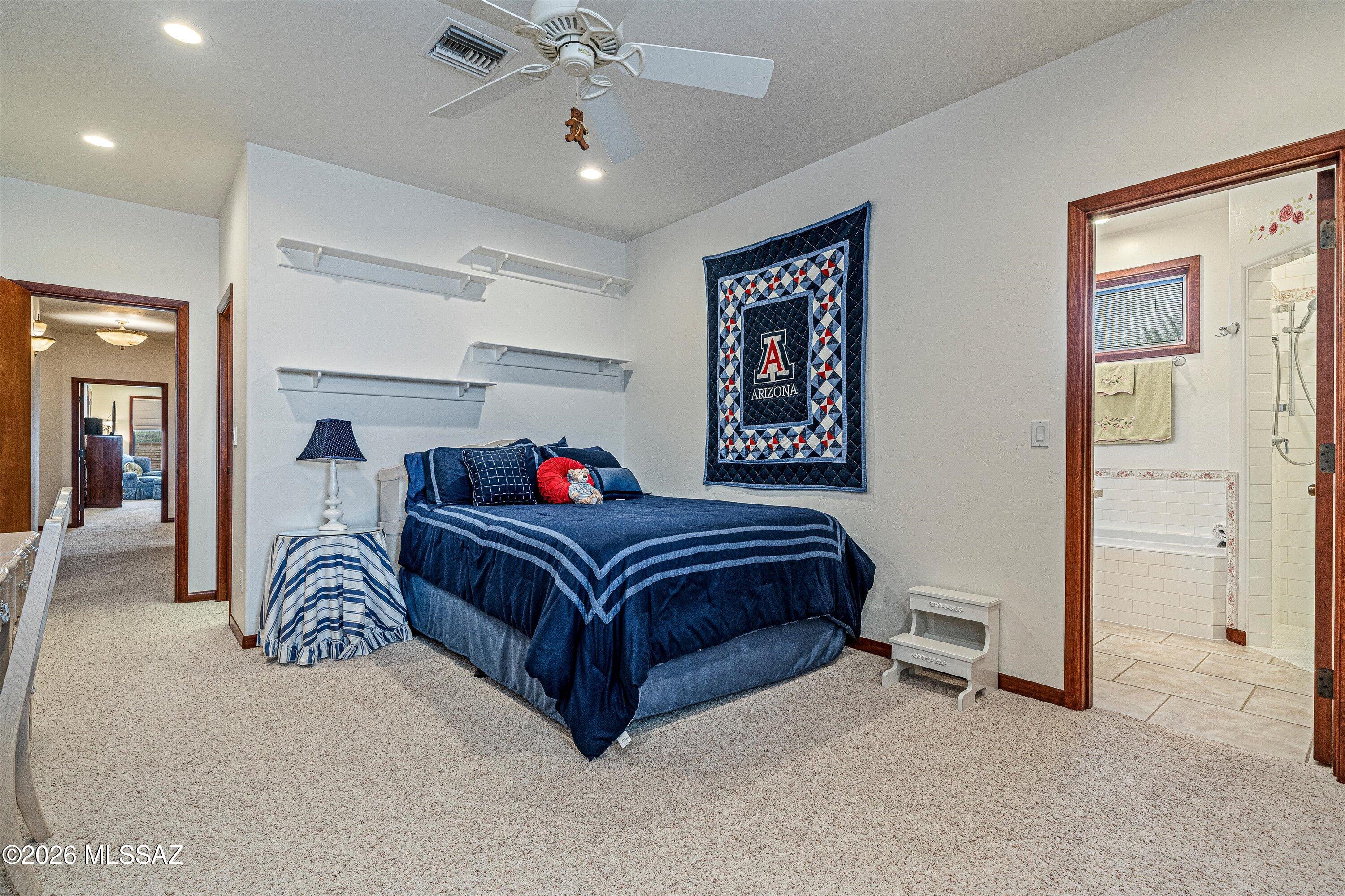 3892 N Mountain Cove Drive