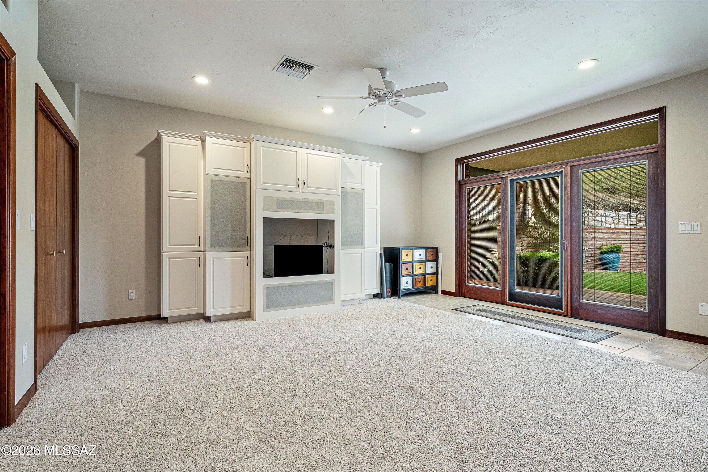 3892 N Mountain Cove Drive