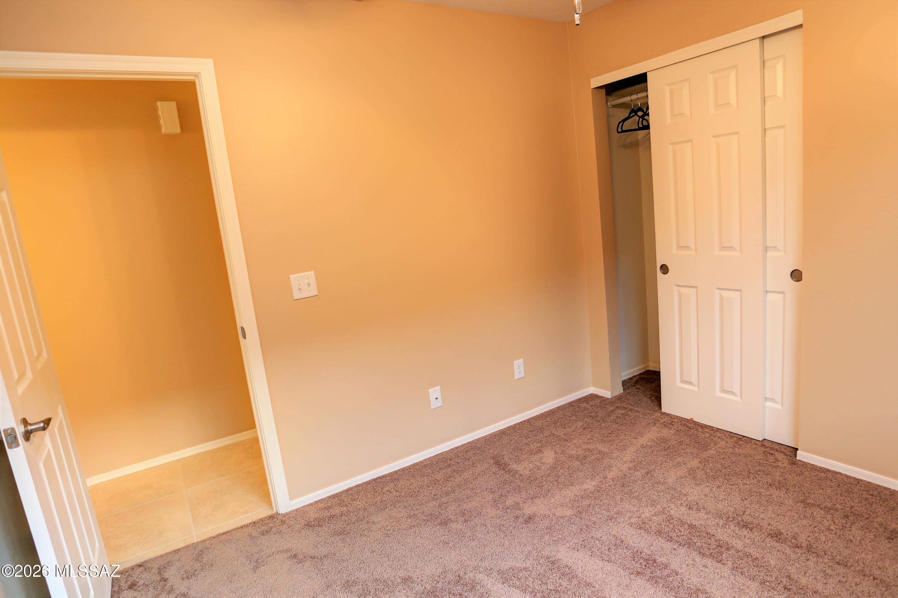 727 W Buffalo Grass