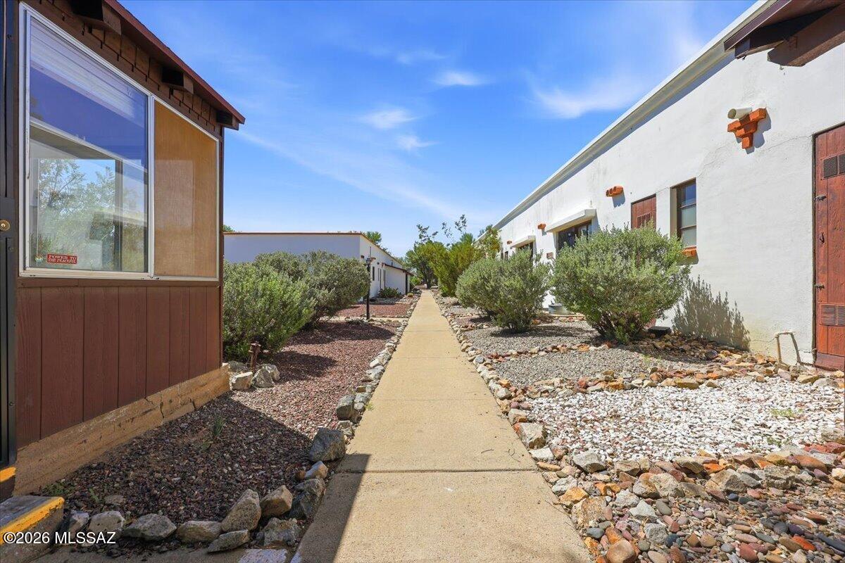 392 S Paseo Aguila A