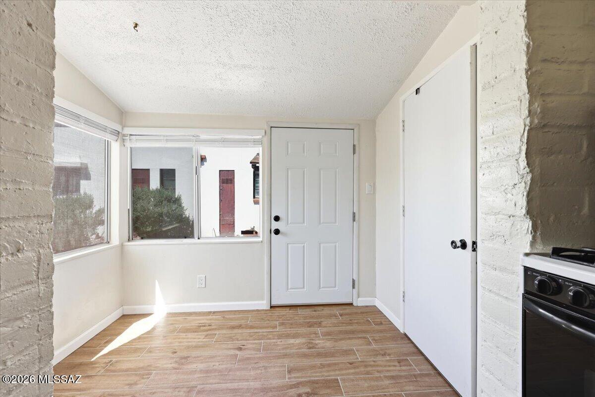 392 S Paseo Aguila A