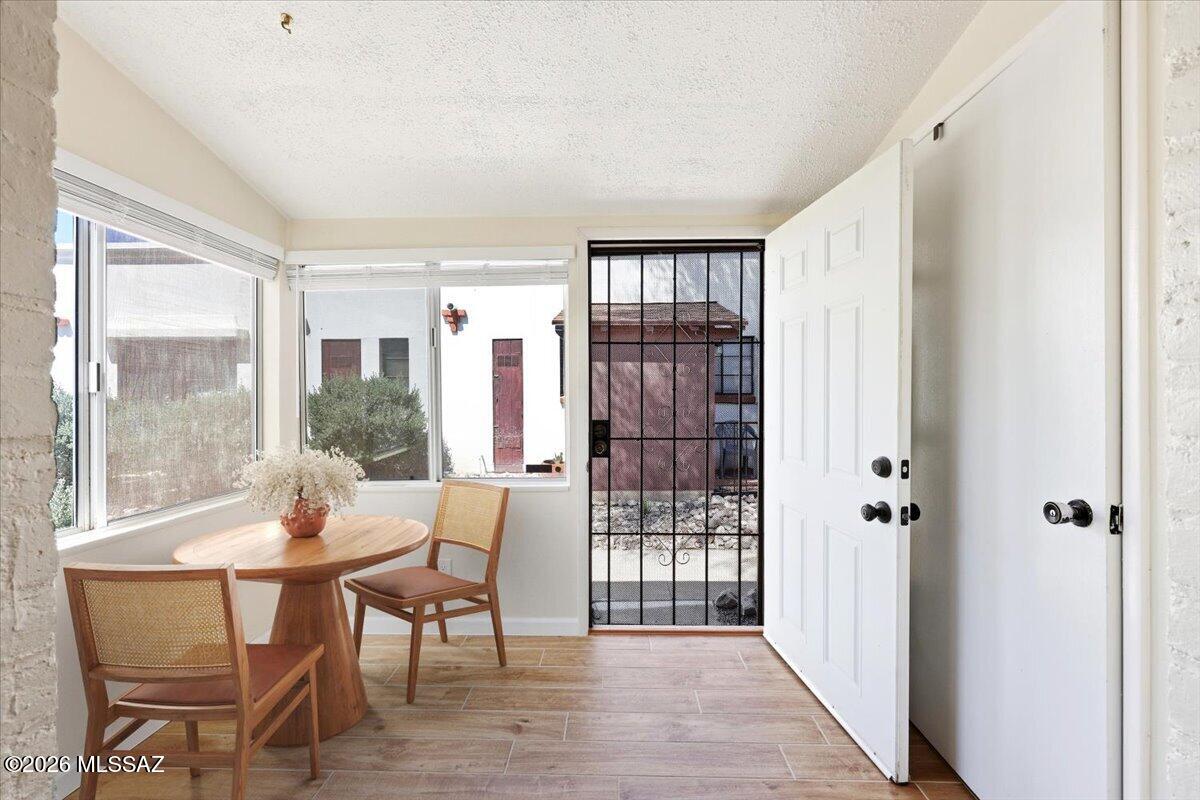 392 S Paseo Aguila A