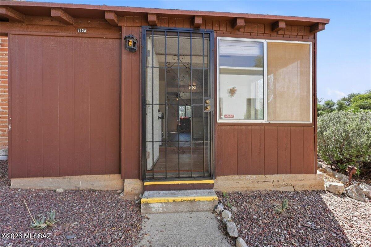 392 S Paseo Aguila A