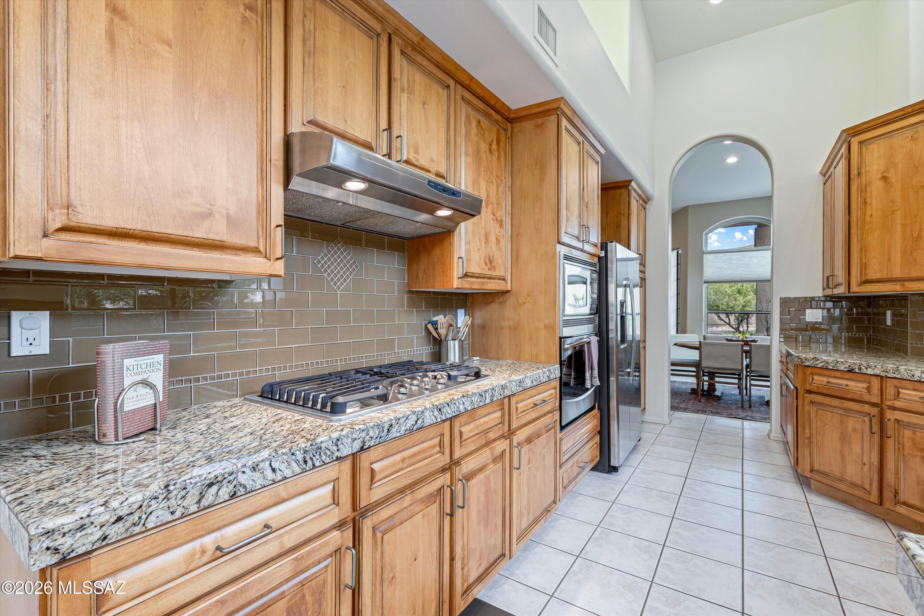 5976 N Golden Eagle Drive