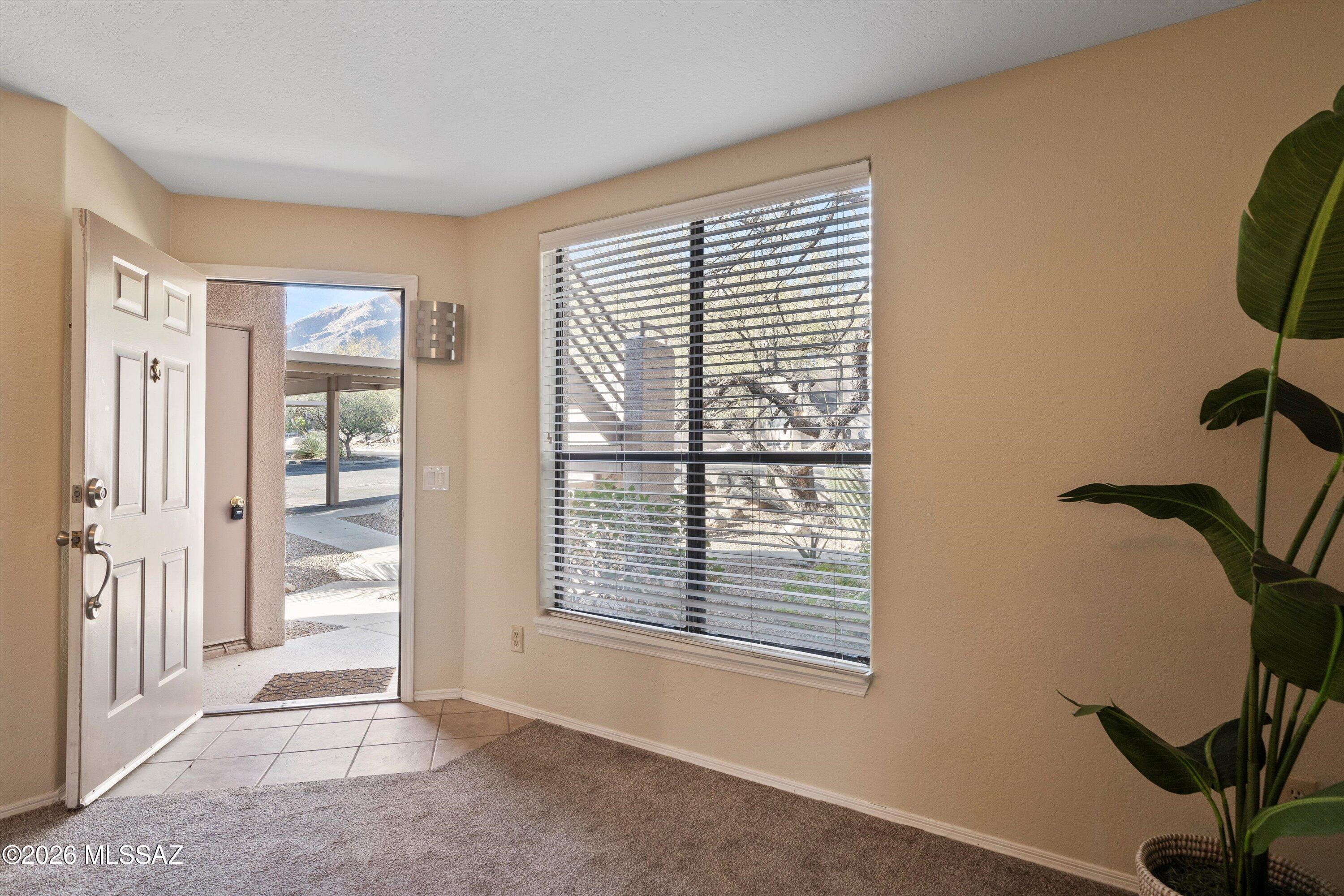 6655 N Canyon Crest Drive 1102