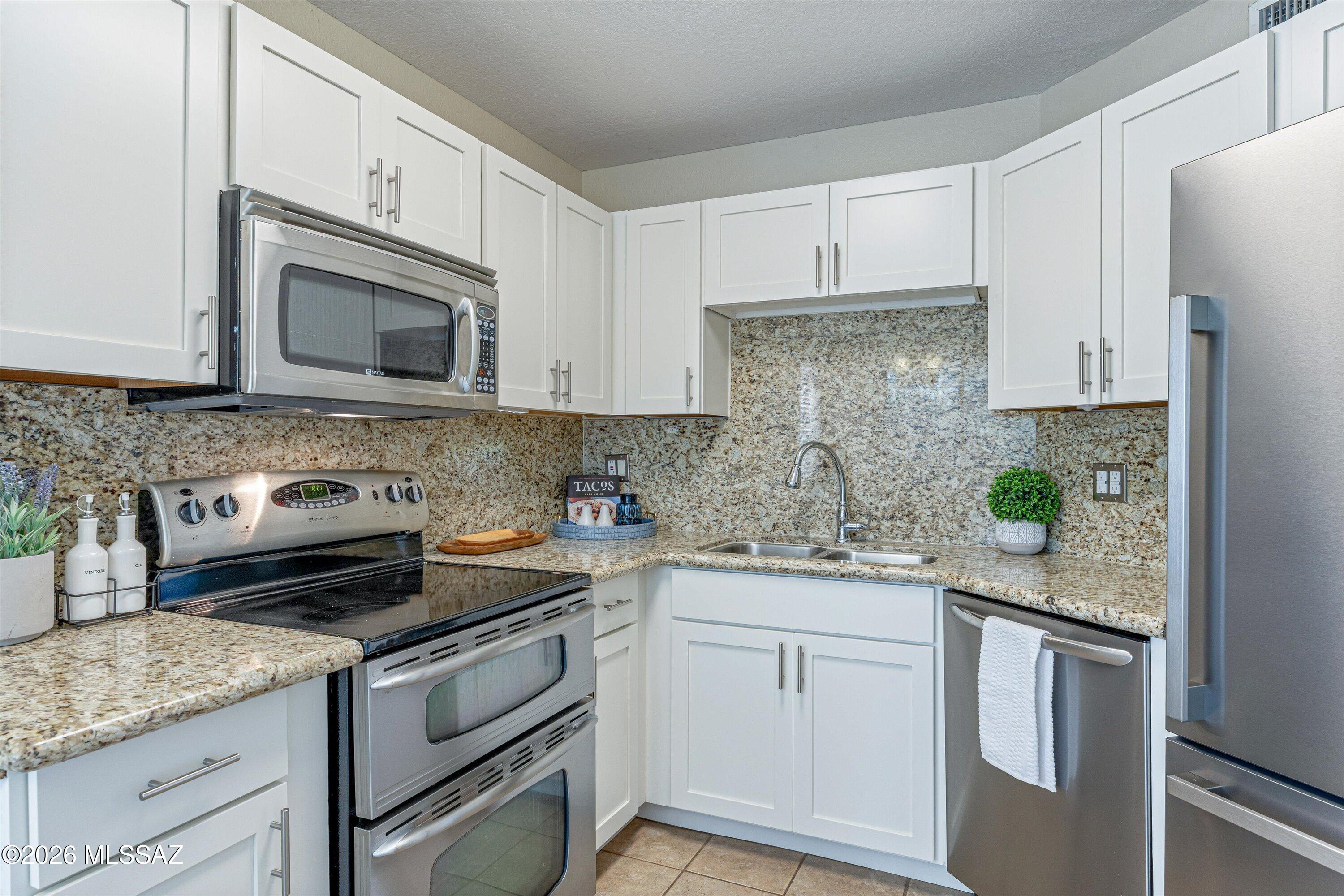 6655 N Canyon Crest Drive 1102