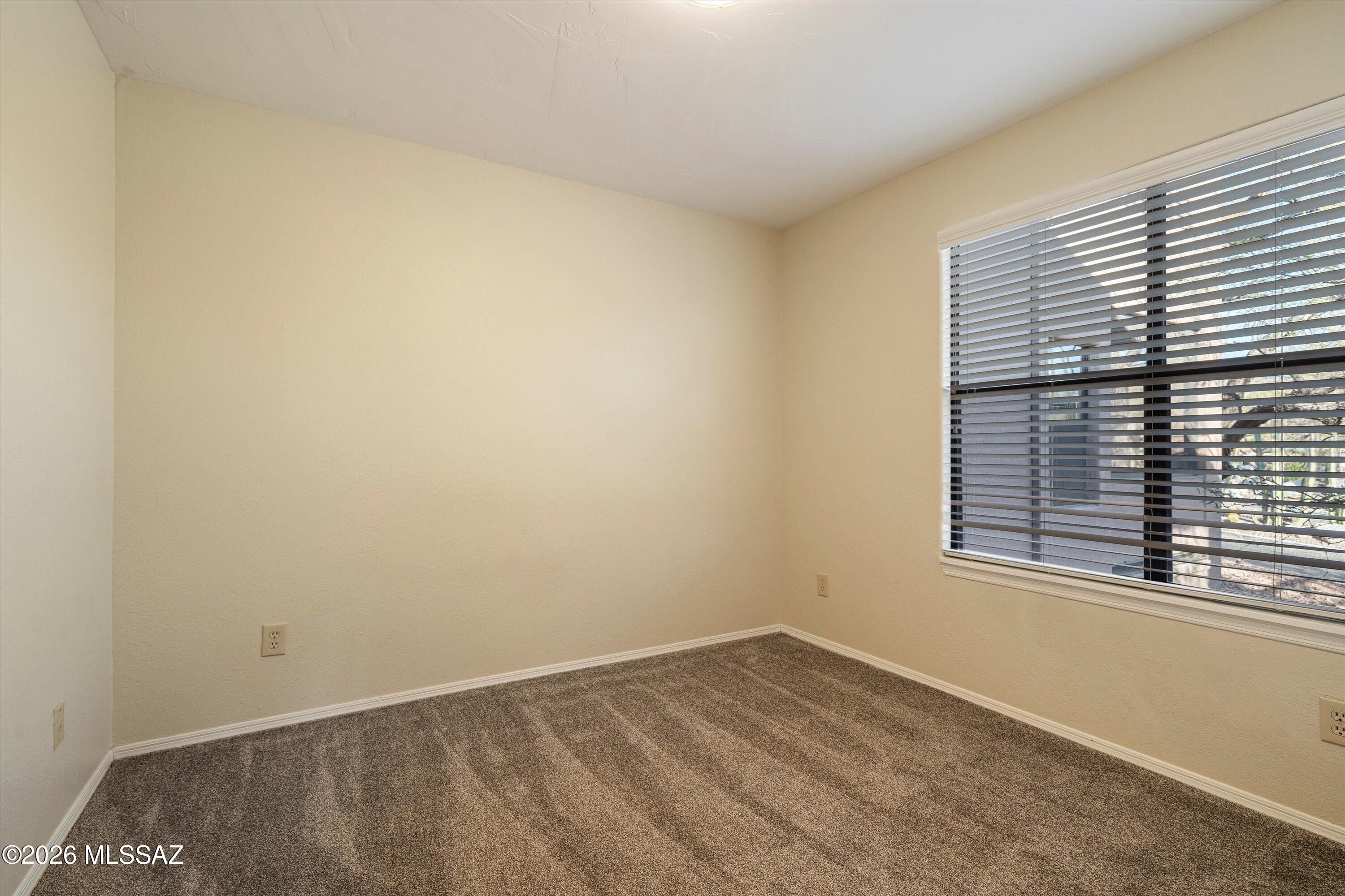 6655 N Canyon Crest Drive 1102
