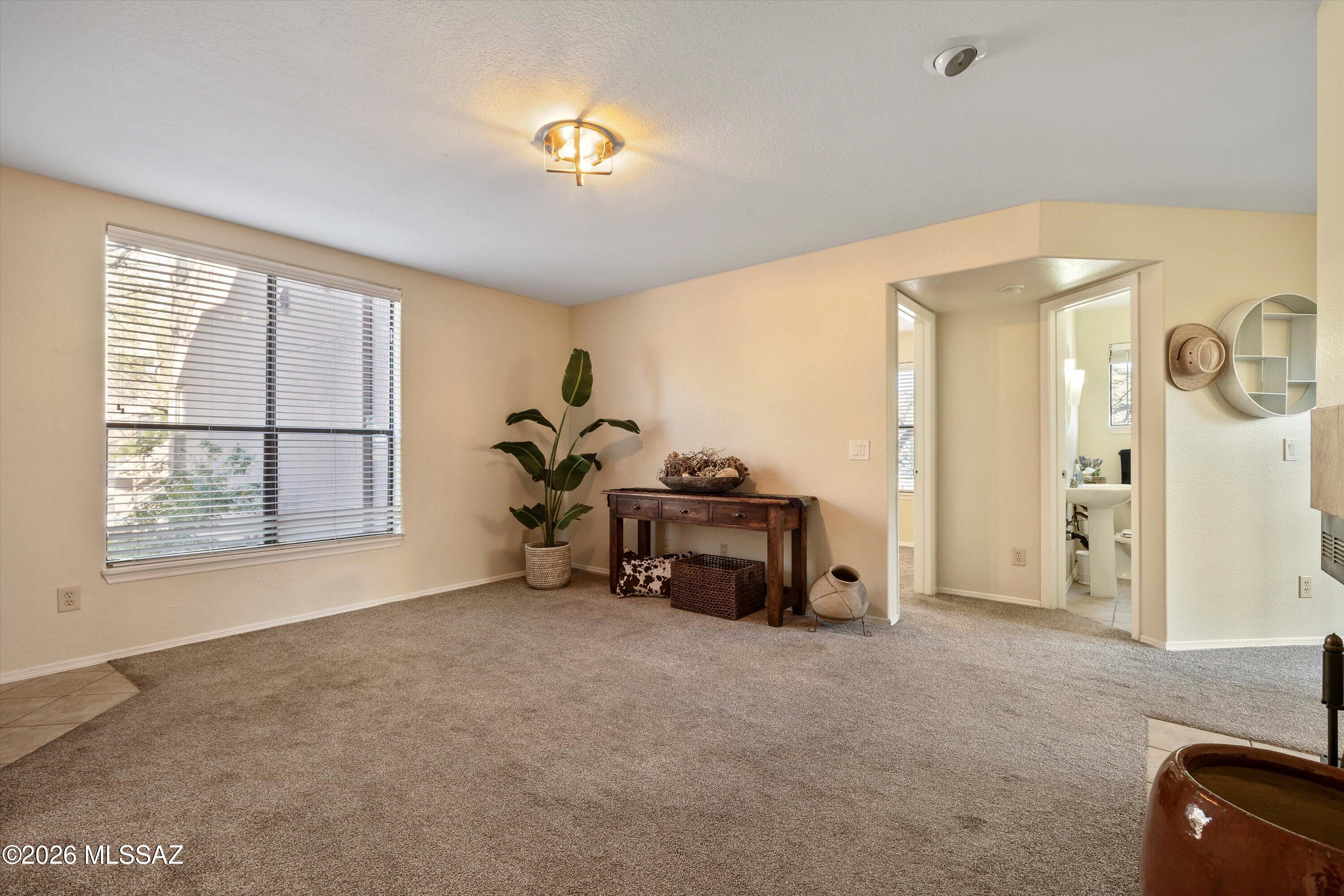 6655 N Canyon Crest Drive 1102
