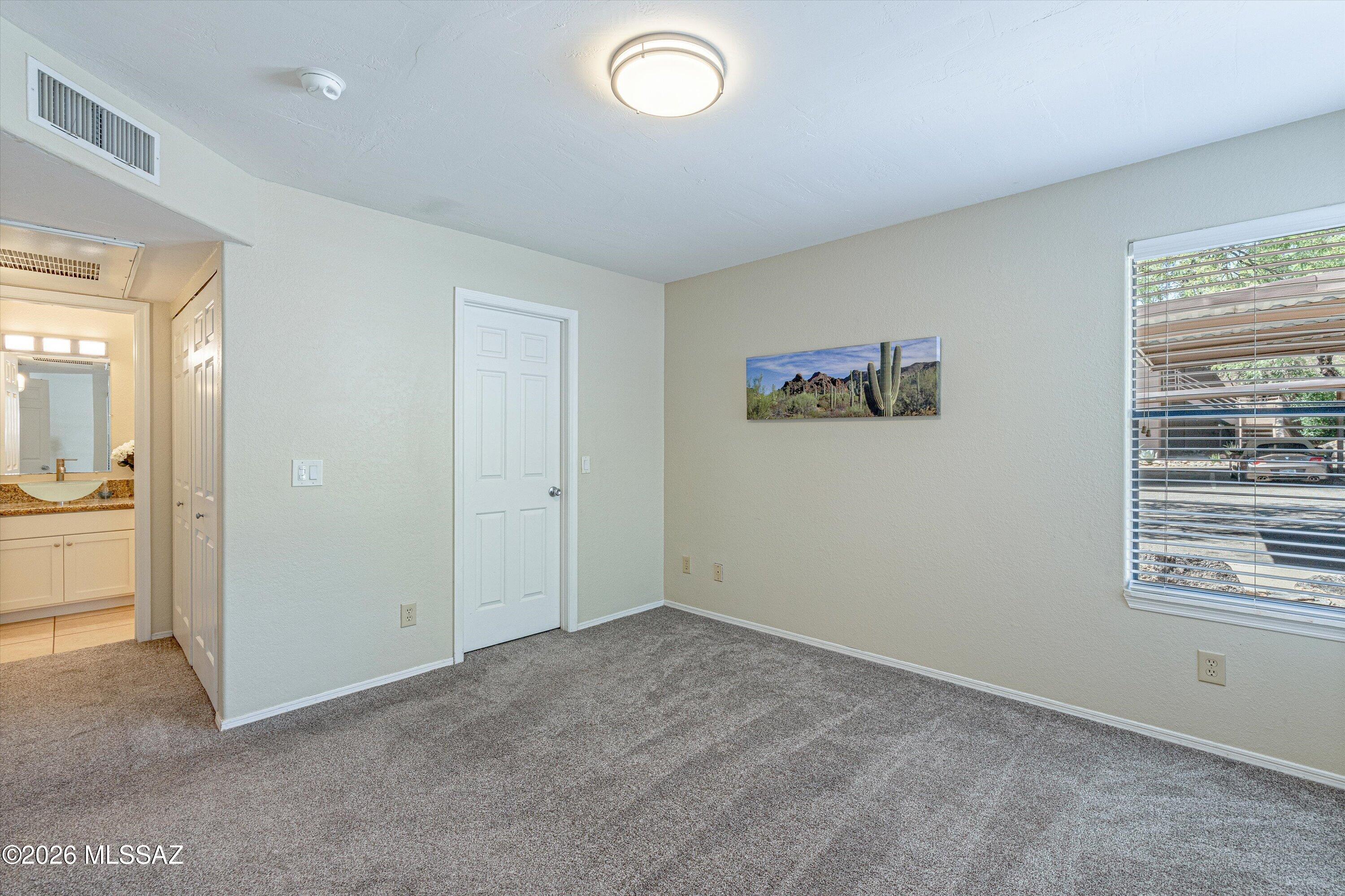 6655 N Canyon Crest Drive 1102