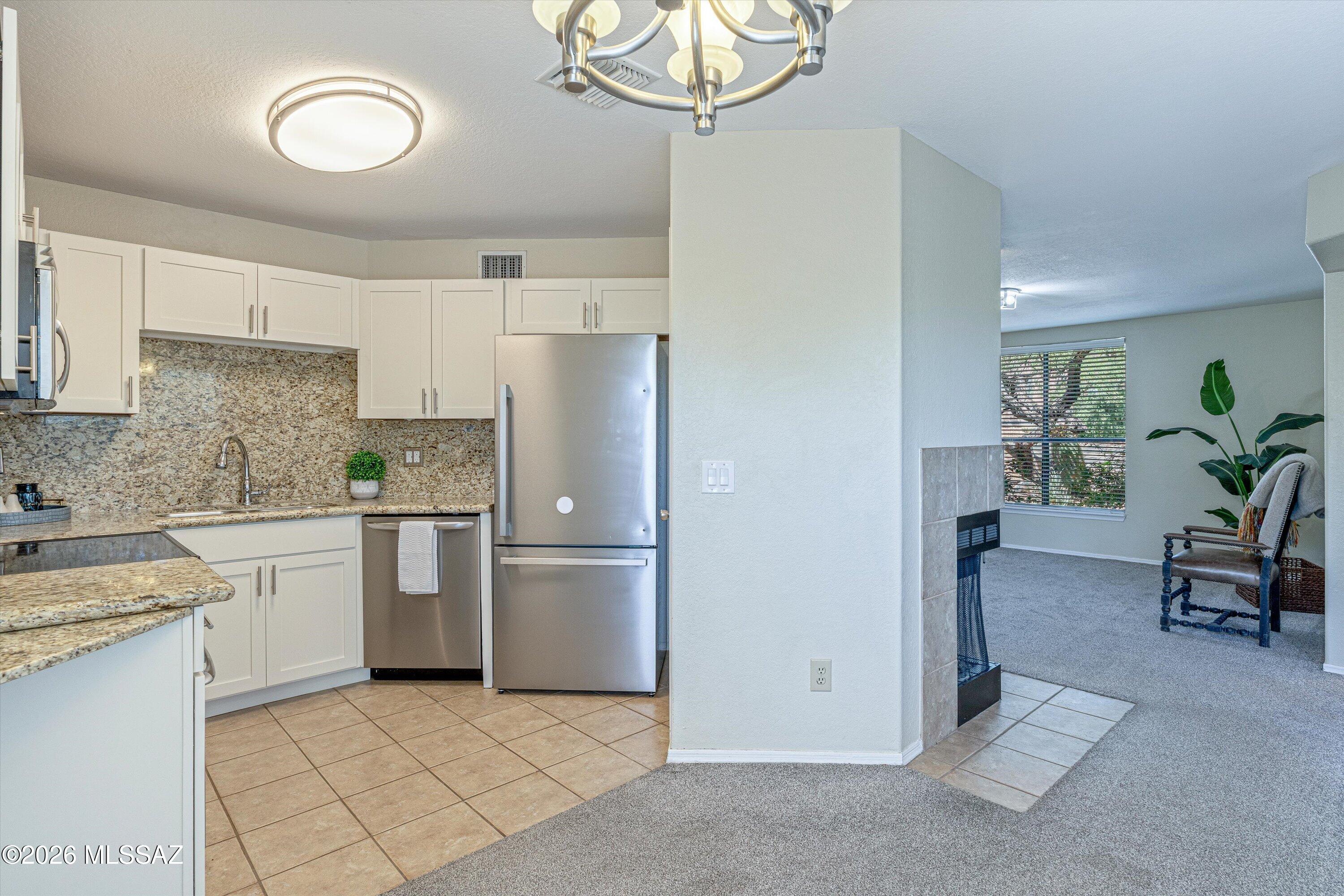 6655 N Canyon Crest Drive 1102