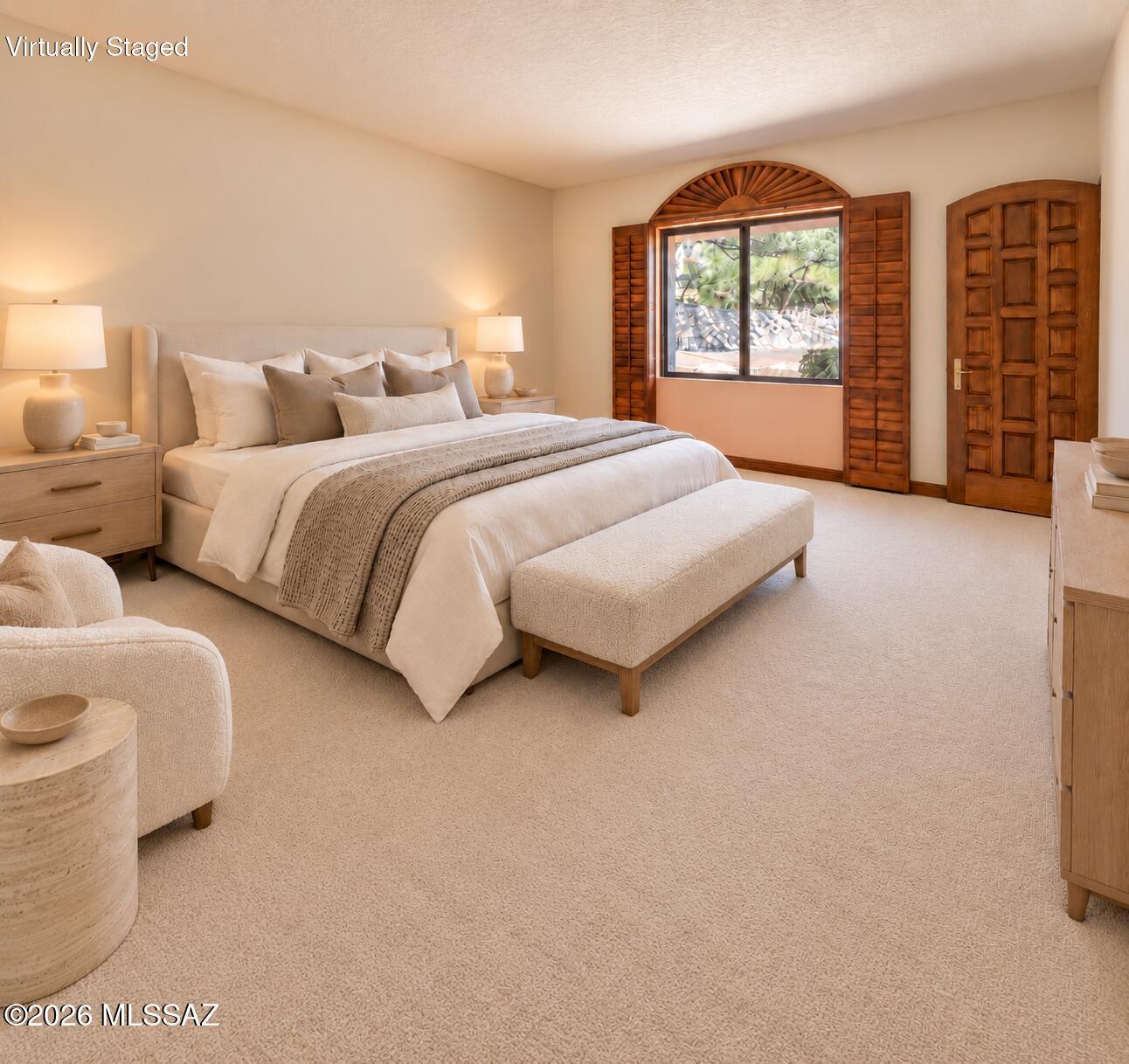 5465 E Gleneagles Drive