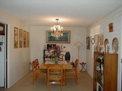 6208 N Placita Pomona