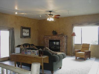 2641 W Bountiful Lane