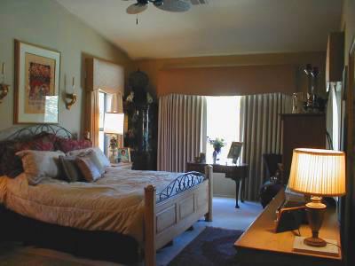 1880 W Serenade Street