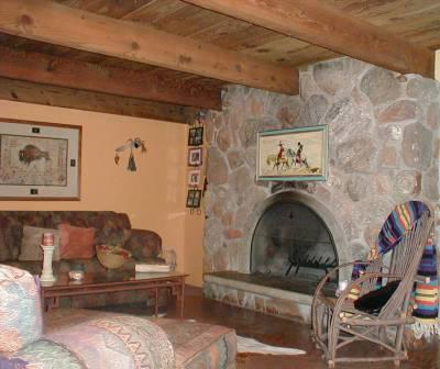 7600 N Village Avenue