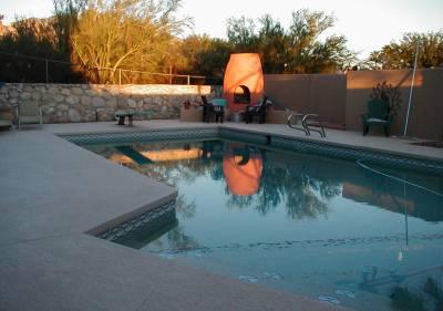 7600 N Village Avenue