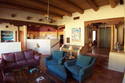 6290 N PASEO VALDEAR