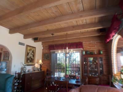 7320 N Village Avenue