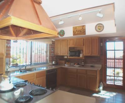 7320 N Village Avenue