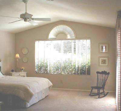 37121 S Rock Crest Drive