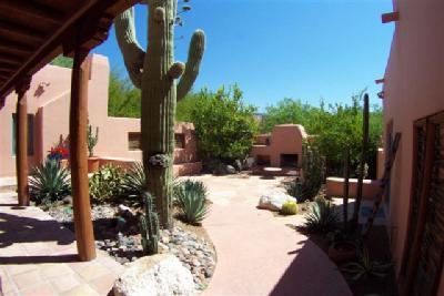 7175 E DESERT MOON Loop