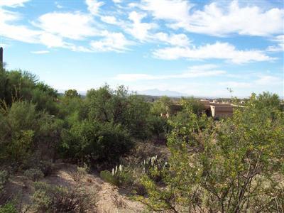 6420 N Desert Wind Circle